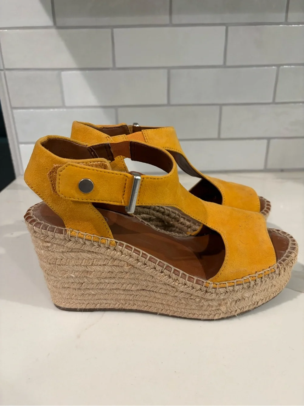 Franco Sarto bright yellow